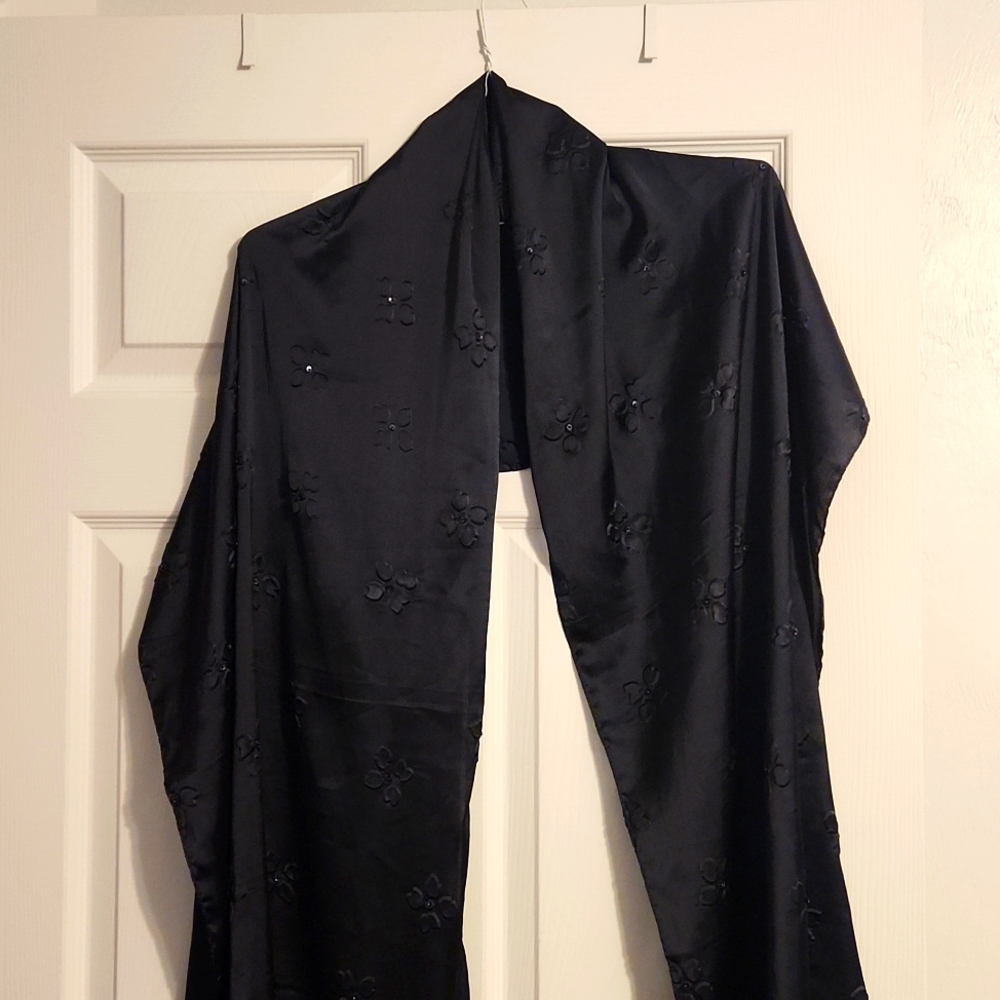 Beautiful, formal wrap